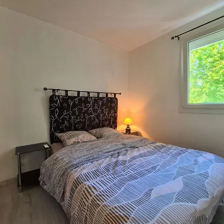 4 Couchages Avec Piscine, A 300m De La Plage Richelieu, Vue Sur Aqualand. - Fr-1-249-322 Агд