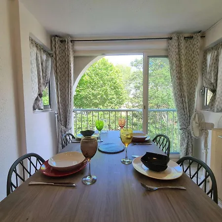 Апартаменти 4 Couchages Avec Piscine, A 300m De La Plage Richelieu, Vue Sur Aqualand. - Fr-1-249-322 *